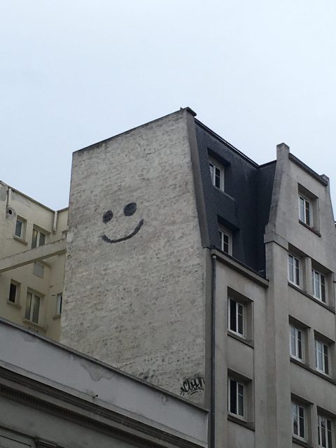 Sourire dans la ville